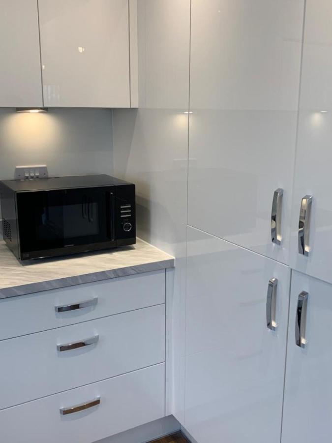 Lakeside 2 Bed Luxury Apartment No Parties No Events Early Check-In Late Check- Out Allowed West Thurrock Exterior photo